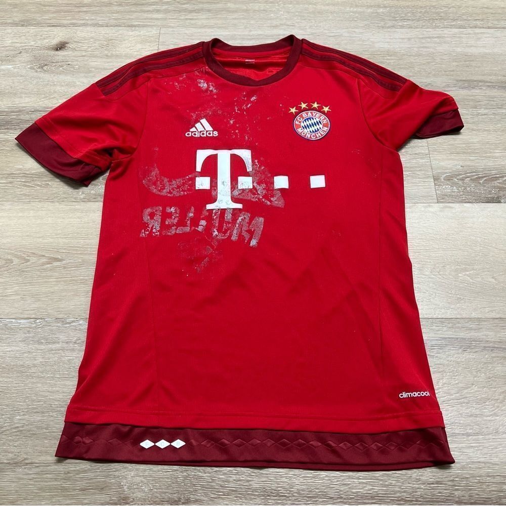 2015 2016 FC Bayern Munich Muller Adidas Jersey Shirt Kit Red Home Size Small